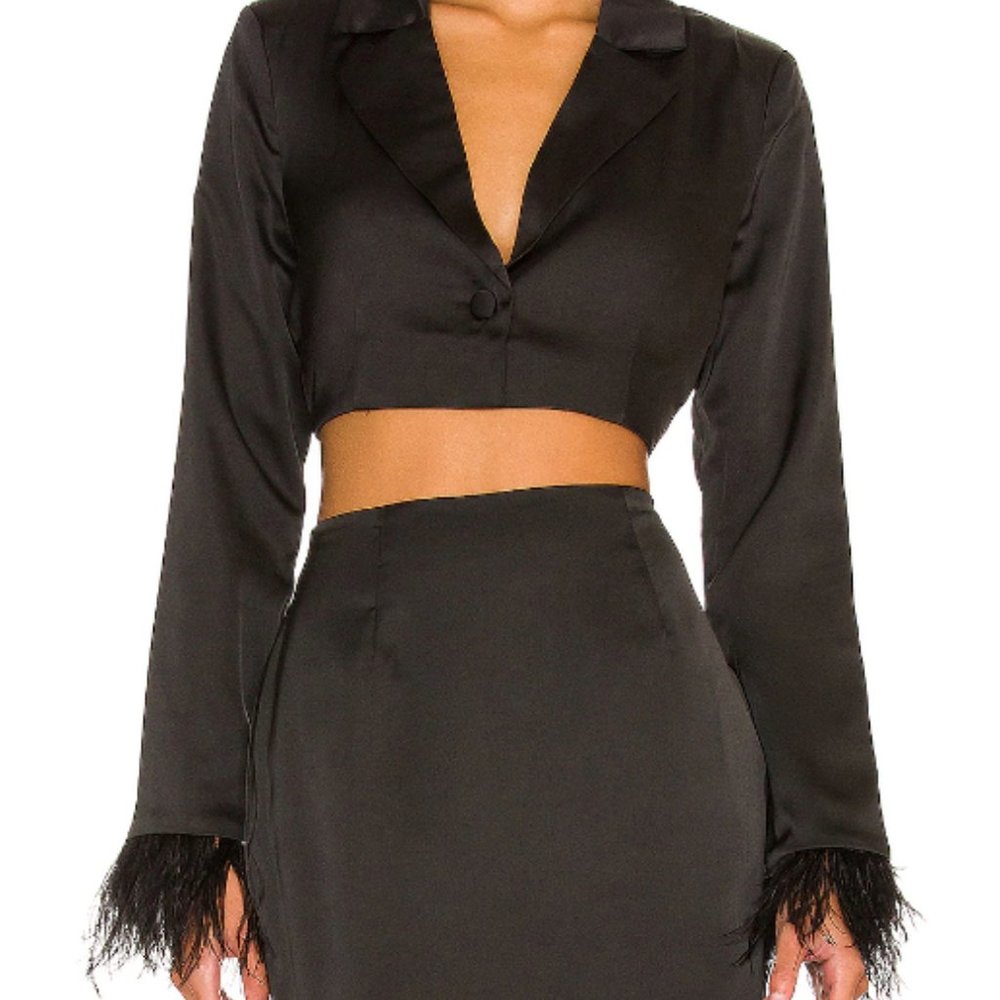 Black Feather Crop Top Blazer